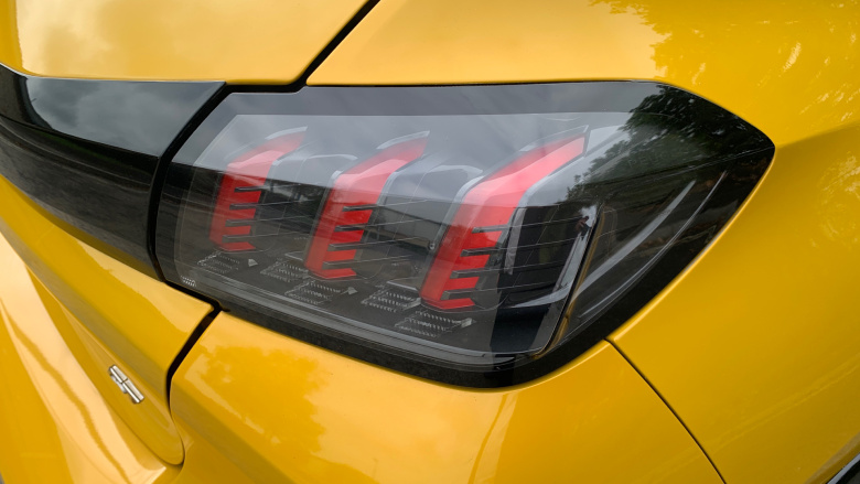 Peugeot 208 1.2 PureTech 100 GT 5dr Petrol Hatchback